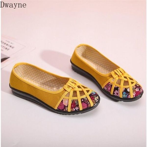 cloth shoes female 2020 new flat with printed hollow breathable korean version of the net shoes, Black
cloth shoes female 2020 new flat with printed hollow breathable korean version of the net shoes, Black