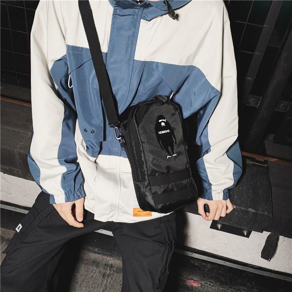 long ape headgear, style, one shoulder messenger bag, bf style, personality, cool waist bag, men's mobile phone bag
long ape headgear, style, one shoulder messenger bag, bf style, personality, cool waist bag, men's mobile phone bag