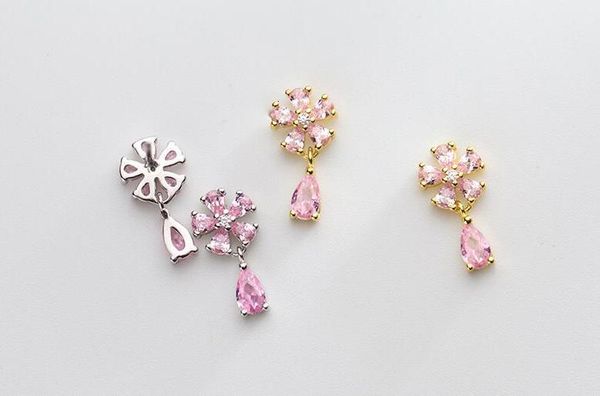 real. 1pair 925 sterling silver jewelry pink crystal zirconia flower dangle earrings gtle2797, Golden;silver
real. 1pair 925 sterling silver jewelry pink crystal zirconia flower dangle earrings gtle2797, Golden;silver