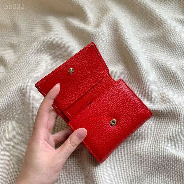 2020 classic short leather zipper ladies small wallet simple change leather mini women clutch bag factory direct sales size 10x8.5x2.5cm
2020 classic short leather zipper ladies small wallet simple change leather mini women clutch bag factory direct sales size 10x8.5x2.5cm