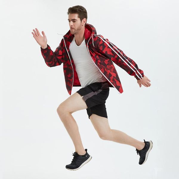 весна одежда повседневная coat мужчины камуфляж ветер пальто тонкий sporty студенты топы с капюшоном моды марка, Black;brown
весна одежда повседневная coat мужчины камуфляж ветер пальто тонкий sporty студенты топы с капюшоном моды марка, Black;brown
