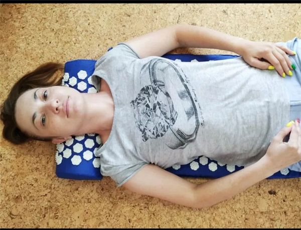 massager cushion acupuncture sets relieve stress back pain acupressure mat/pillow massage mat rose spike massage and relaxation
massager cushion acupuncture sets relieve stress back pain acupressure mat/pillow massage mat rose spike massage and relaxation