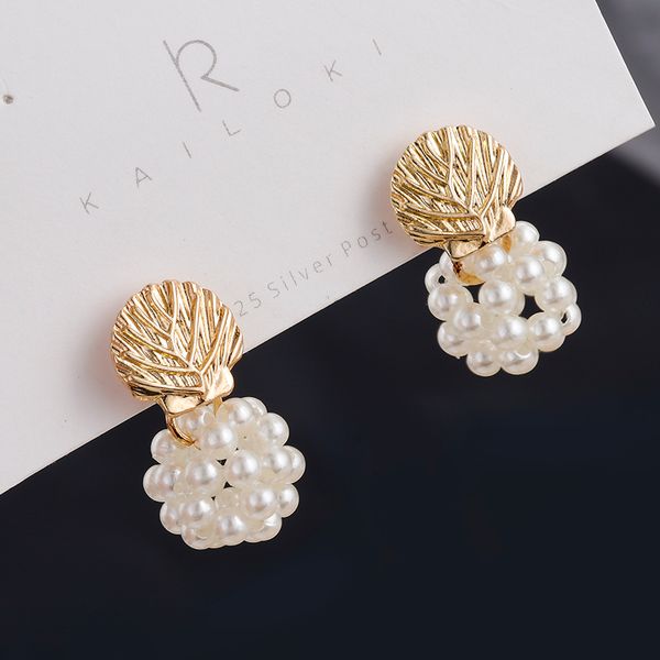 aensoa vintage simulated pearl geometric women dangle earrings sector alloy gold color cute pearl earrings bohemian drop earring, Silver
aensoa vintage simulated pearl geometric women dangle earrings sector alloy gold color cute pearl earrings bohemian drop earring, Silver