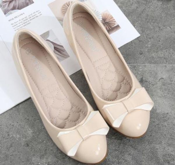 2020 women's shoes in spring and autumn with new style slope heel round head bowknot@6115, Black
2020 women's shoes in spring and autumn with new style slope heel round head bowknot@6115, Black