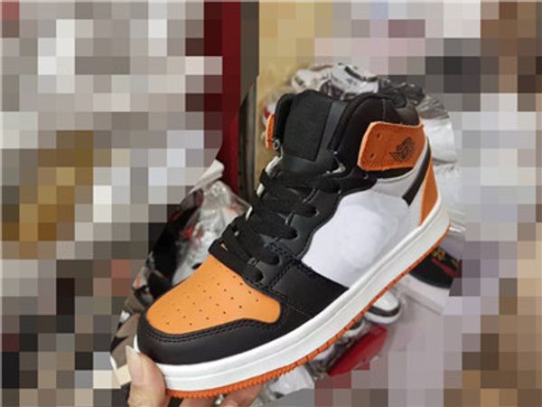 1 High OG Travis Скоттс Баскетбольная обувь Spiderman UNC 1S топ 3 Mens Чествование Начало Royal Blue Men Спорт Дизайнер Кроссовки Кроссовки T1B2
1 High OG Travis Скоттс Баскетбольная обувь Spiderman UNC 1S топ 3 Mens Чествование Начало Royal Blue Men Спорт Дизайнер Кроссовки Кроссовки T1B2