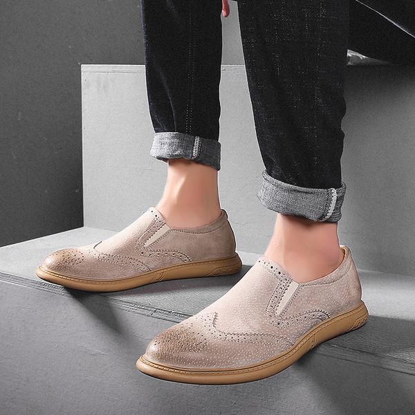 2019 autumn new men shoes classic men dress shoes leather wedding brogue formal flats business sneakers large size 46, Black
2019 autumn new men shoes classic men dress shoes leather wedding brogue formal flats business sneakers large size 46, Black