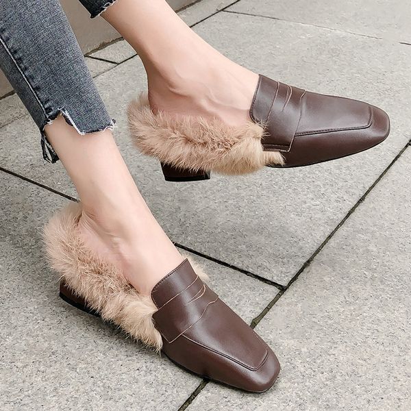 2020 winter women gennuine leather loafers footwear casual natural fur warm female mules outsides slip on flat shoes woman new, Black
2020 winter women gennuine leather loafers footwear casual natural fur warm female mules outsides slip on flat shoes woman new, Black