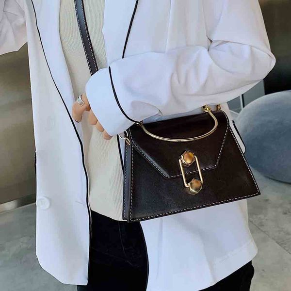 women fashion bag retro pattern hand bag shoulder simple beach 2019 new design shoulder *
women fashion bag retro pattern hand bag shoulder simple beach 2019 new design shoulder *