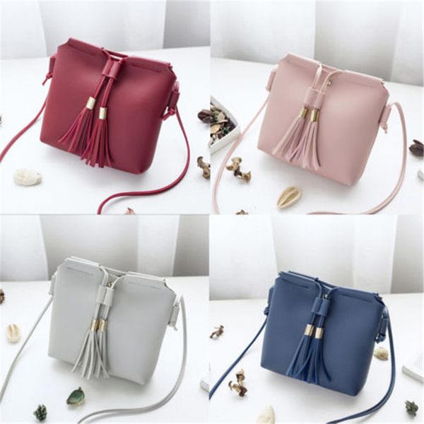 мода дамы женщины кисточкой наплечная сумка crossbody сумка мини сумка новые наплечные сумки высокое качество женщина пять цветов сумка
мода дамы женщины кисточкой наплечная сумка crossbody сумка мини сумка новые наплечные сумки высокое качество женщина пять цветов сумка