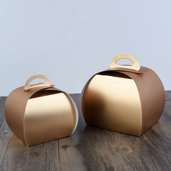 2 size mousse cake box with handle party biscuit food cheese case 6inch/8inch portable paper packaging box for pastry baking
2 size mousse cake box with handle party biscuit food cheese case 6inch/8inch portable paper packaging box for pastry baking