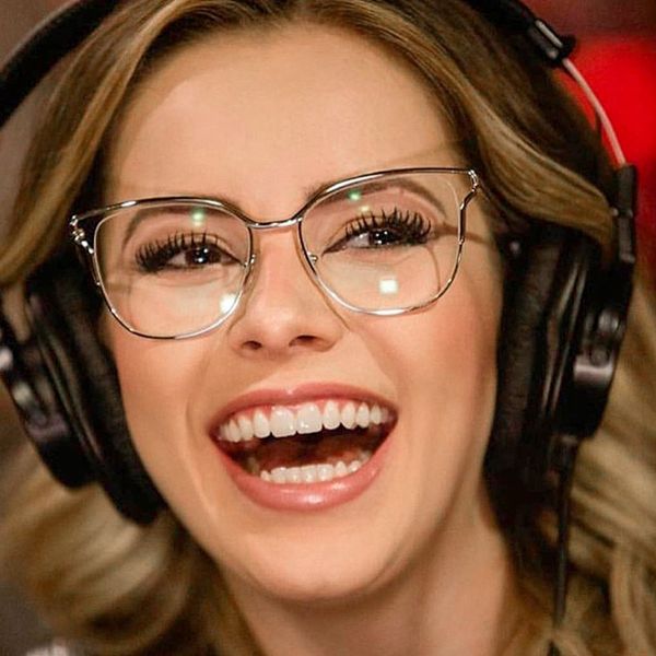 fashion cateye women's spectacles frames clear fashion optical glasses frame female cool cat eye eyeglasses metal frame eyewear, Silver
fashion cateye women's spectacles frames clear fashion optical glasses frame female cool cat eye eyeglasses metal frame eyewear, Silver