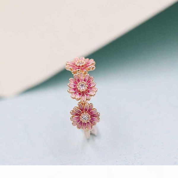 2020 new spring 100% 925 sterling silver european pandora rose gold pink daisy flower enamel trio ring for women jewelry
2020 new spring 100% 925 sterling silver european pandora rose gold pink daisy flower enamel trio ring for women jewelry