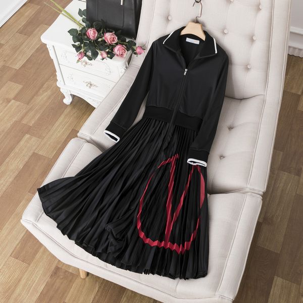 milan runway dress 2020 black/red turtleneck long sleeves v letter print dresses designer yy-110
milan runway dress 2020 black/red turtleneck long sleeves v letter print dresses designer yy-110