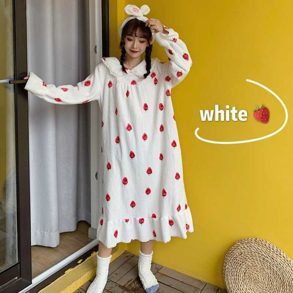 nightgowns winter printed o-neck flannel warm soft thickening womens elegant kawaii comfortable homewear sleepwear korean style, Black;red
nightgowns winter printed o-neck flannel warm soft thickening womens elegant kawaii comfortable homewear sleepwear korean style, Black;red