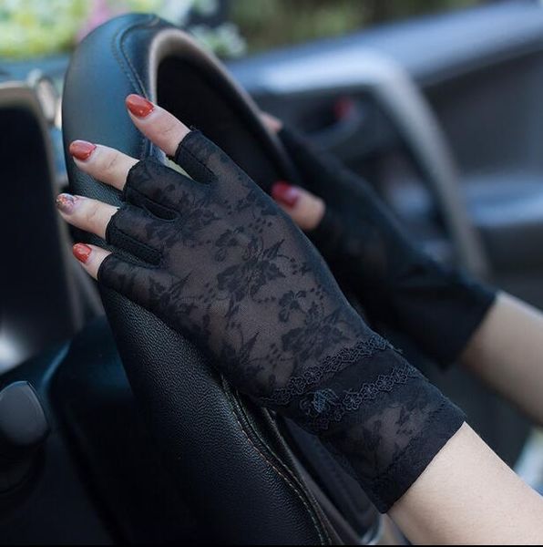 women' spring summer semi-finger driving gloves lady' summer sunscreen fingerless gloves lady slip-proof lace glove r355, Blue;gray
women' spring summer semi-finger driving gloves lady' summer sunscreen fingerless gloves lady slip-proof lace glove r355, Blue;gray