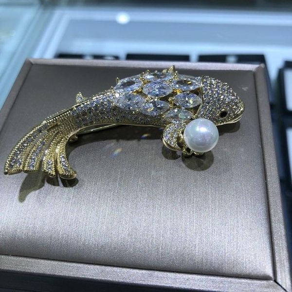 новый пресной воды pearl squid броши ювелирные изделия женский 2019 мода рыба броши pins марка cz корсаж оптовая, Gray
новый пресной воды pearl squid броши ювелирные изделия женский 2019 мода рыба броши pins марка cz корсаж оптовая, Gray