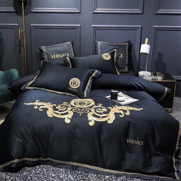 embroidery v letter bedding suit goddess new 60s cotton comforter cover suit spring summer 4pcs new style bedding sets for men and women
embroidery v letter bedding suit goddess new 60s cotton comforter cover suit spring summer 4pcs new style bedding sets for men and women