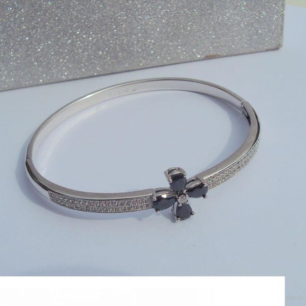 xp" senior design 24 k fine solid white gold gf cz cubic zircon cross flower macrame bracelet 60# women magnificent, Black
xp" senior design 24 k fine solid white gold gf cz cubic zircon cross flower macrame bracelet 60# women magnificent, Black
