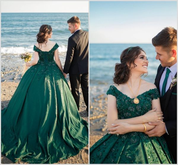 modest plus ball gown off shoulder sleeveless lace up wedding dresses lace applique crystal beaded wedding gowns sweep train bridal gowns, White
modest plus ball gown off shoulder sleeveless lace up wedding dresses lace applique crystal beaded wedding gowns sweep train bridal gowns, White