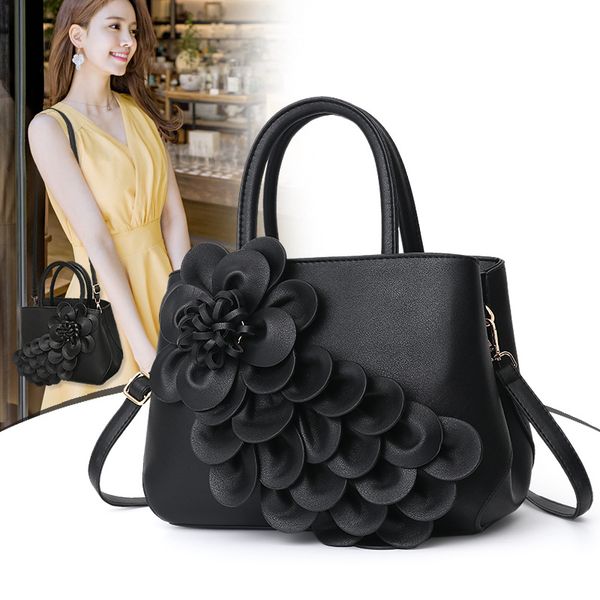 spring and summer trend ladies handbag shoulder bag messenger bag japanese wild ladies hand bags women leather handbags
spring and summer trend ladies handbag shoulder bag messenger bag japanese wild ladies hand bags women leather handbags
