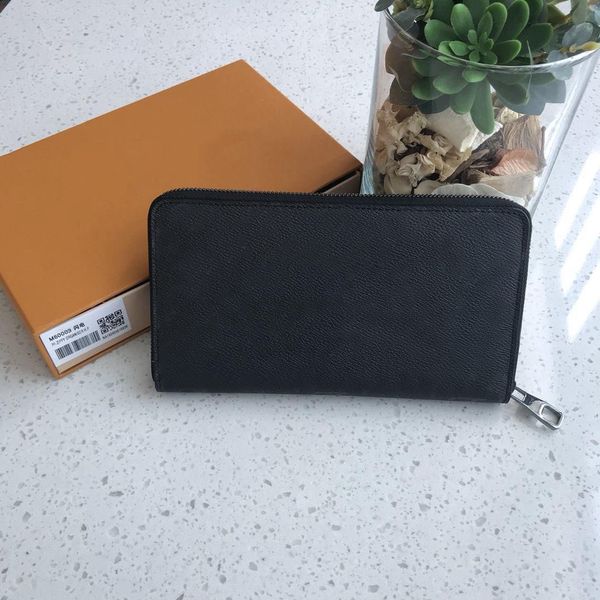 luxury designer wallets gifts for men brand fashion designer card holder coin purse designer passport holder mens wallets, Red;black
luxury designer wallets gifts for men brand fashion designer card holder coin purse designer passport holder mens wallets, Red;black