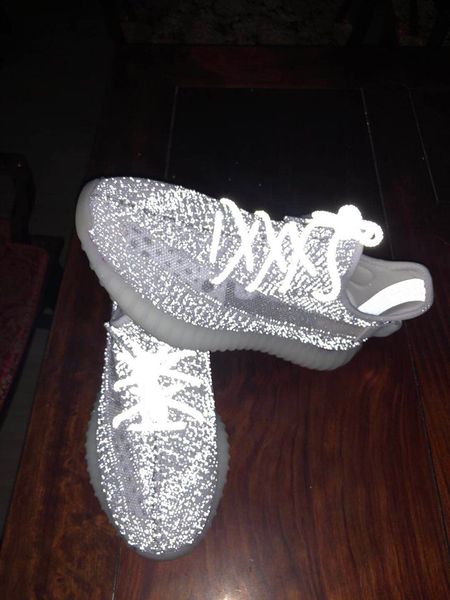 700 3 kanye west reflective men women running shoes new m static designer sneakers sport trainers outdoor
700 3 kanye west reflective men women running shoes new m static designer sneakers sport trainers outdoor