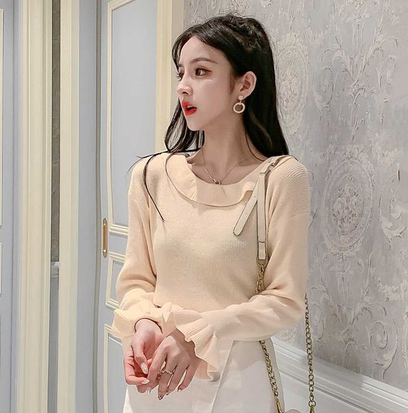 fa863 2019 new autumn winter women fashion casual warm nice sweater korean, White;black
fa863 2019 new autumn winter women fashion casual warm nice sweater korean, White;black