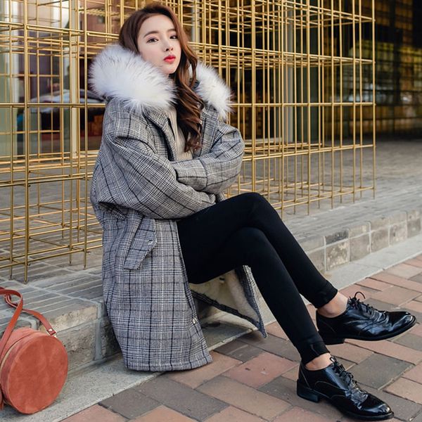 2018 new women's winter cotton coat hooded fur collar plaid jacket loose large size cotton coat thick warm jacket lq053, Black
2018 new women's winter cotton coat hooded fur collar plaid jacket loose large size cotton coat thick warm jacket lq053, Black