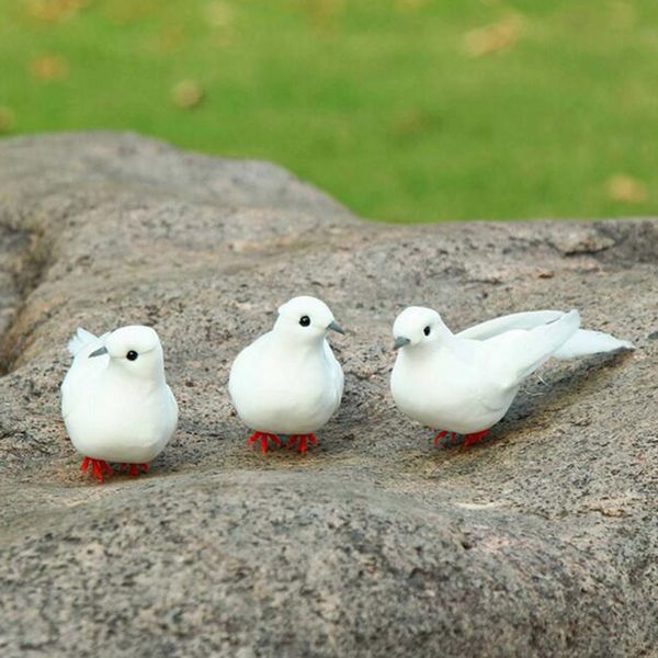 4 pcs artificial pigeon dove realistic fake bird simulation flocking birds home ornament decoration kids funny toy, white
4 pcs artificial pigeon dove realistic fake bird simulation flocking birds home ornament decoration kids funny toy, white