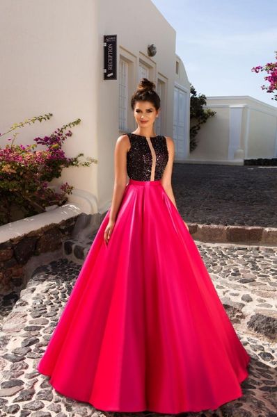 new 2019 crystal design sequin lace sheer back evening dresses sleeves bateau neckline sweep train a-line formal evening gowns, Black;red
new 2019 crystal design sequin lace sheer back evening dresses sleeves bateau neckline sweep train a-line formal evening gowns, Black;red