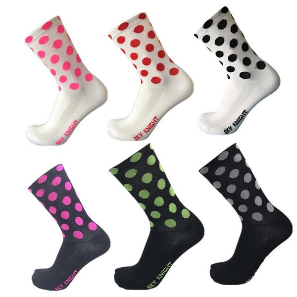 new professional cycling socks protect feet breathable wicking sock outdoor road bike nylon socks bicycle equipment, Black
new professional cycling socks protect feet breathable wicking sock outdoor road bike nylon socks bicycle equipment, Black