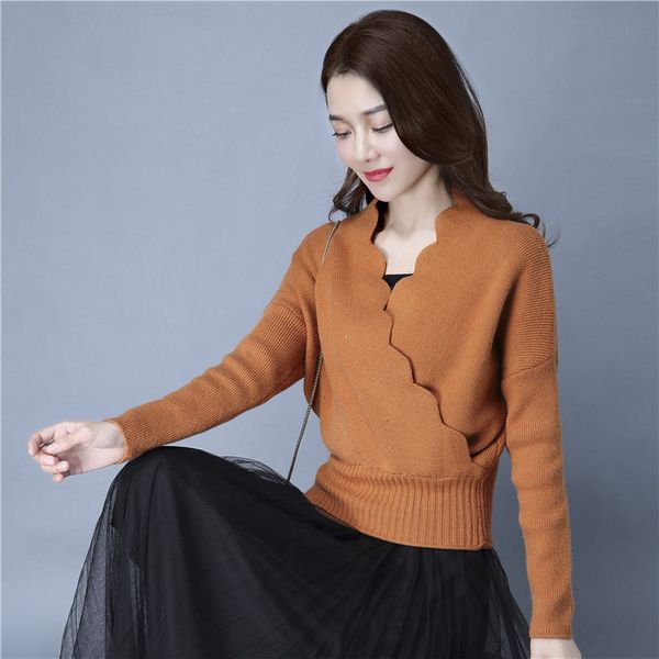 2020 spring office lady short solid color batwing sleeves women's pullover knitting shirt european loose knitting sweater, White;black
2020 spring office lady short solid color batwing sleeves women's pullover knitting shirt european loose knitting sweater, White;black