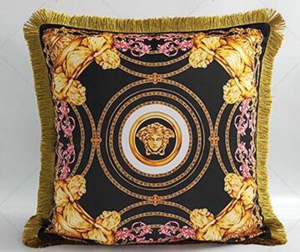 2020 super soft cloud velvet double-sided environmental protection characters printing tassel lace pillow sales model room sofa
2020 super soft cloud velvet double-sided environmental protection characters printing tassel lace pillow sales model room sofa