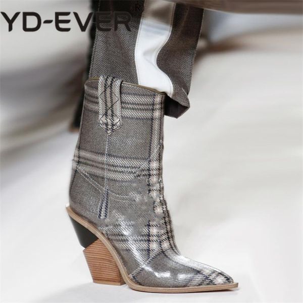 yd-ever embossed microfiber leather women boots western cowboy mid-calf high boots chunky high heels motorcycle, Black
yd-ever embossed microfiber leather women boots western cowboy mid-calf high boots chunky high heels motorcycle, Black