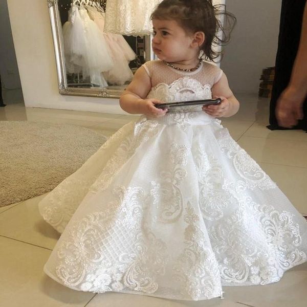 2023 lovely flower girls dresses for wedding ivory white lace appliques sleeveless floor length jewel neck illusion children kids party comm, White;blue
2023 lovely flower girls dresses for wedding ivory white lace appliques sleeveless floor length jewel neck illusion children kids party comm, White;blue
