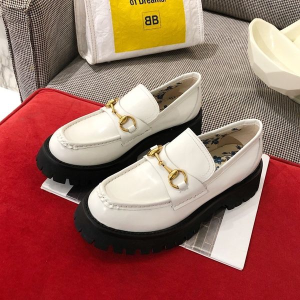 new high-end brand ladies boots leather flat womens sandals casual shoes basketball air with original box -a6, Black
new high-end brand ladies boots leather flat womens sandals casual shoes basketball air with original box -a6, Black