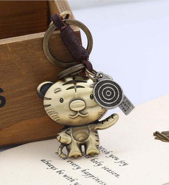 2020 new genuine leather key chain punk rock vintage animal feather robot key chains for man woman jewelry gifts, Silver
2020 new genuine leather key chain punk rock vintage animal feather robot key chains for man woman jewelry gifts, Silver