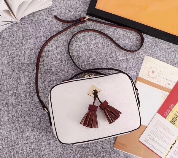 wholesale designer tassel camera bag classic presbyopia leisure bag retro diagonal cross single shoulder leather small square bag
wholesale designer tassel camera bag classic presbyopia leisure bag retro diagonal cross single shoulder leather small square bag