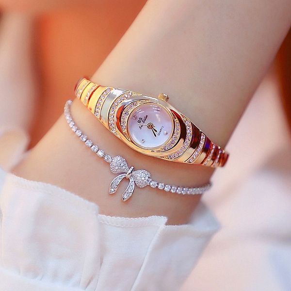 brand small and elegant ladies small dial watch women charm bracelet watch luminous girl fashion casual watch zegarek damski cj191217, Slivery;brown
brand small and elegant ladies small dial watch women charm bracelet watch luminous girl fashion casual watch zegarek damski cj191217, Slivery;brown