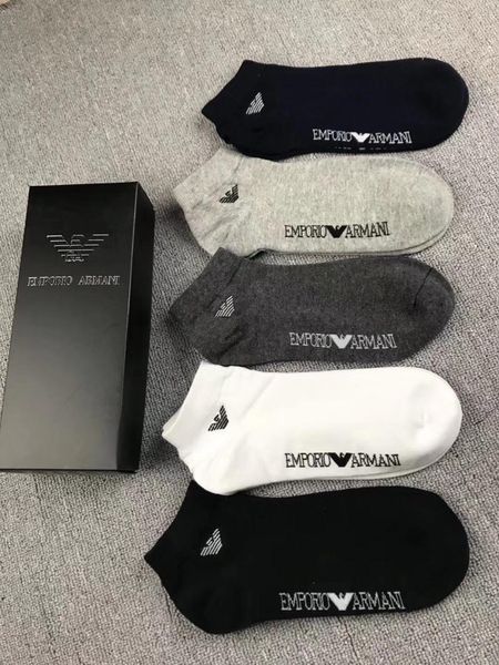 2019 men's brand socks men's basketball luxury comfortable socks sweat intensity 1 box 5 pairs / batch size belt box, Black
2019 men's brand socks men's basketball luxury comfortable socks sweat intensity 1 box 5 pairs / batch size belt box, Black