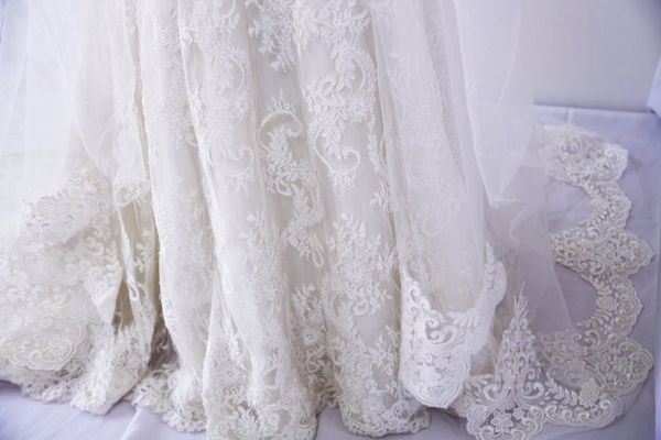 2т 120 дюймов свадебный собор длина вуали, 3 м ширина вуали с гребнем, слоновая кость белый свадебный бисер вуаль с блестками ts26, Black
2т 120 дюймов свадебный собор длина вуали, 3 м ширина вуали с гребнем, слоновая кость белый свадебный бисер вуаль с блестками ts26, Black