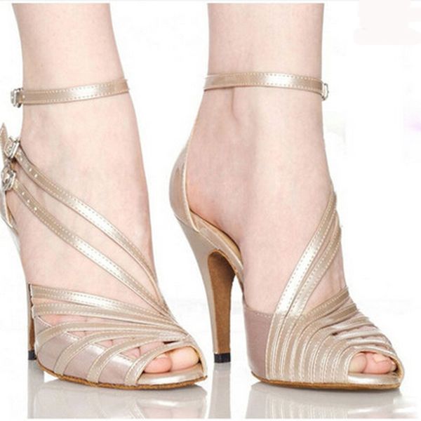 women latin ballroom dance shoes female salsa sandal soft sole kizomba samba tango dance shoes high heels 6/7.5/8.5cm va301132
women latin ballroom dance shoes female salsa sandal soft sole kizomba samba tango dance shoes high heels 6/7.5/8.5cm va301132