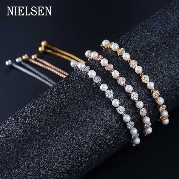 luxurious cute flower zircon copper bangle & bracelet charm pearl bracelets for women lady wedding party banquet accessories, Black
luxurious cute flower zircon copper bangle & bracelet charm pearl bracelets for women lady wedding party banquet accessories, Black