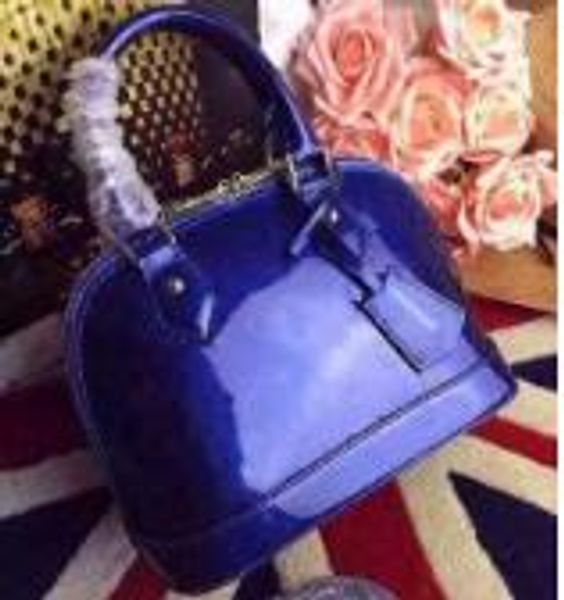 luxury classic shell bag damier patent leather grid bags designer handbags shoulder bags women canvas crossbody purse shopping tote 25cm
luxury classic shell bag damier patent leather grid bags designer handbags shoulder bags women canvas crossbody purse shopping tote 25cm