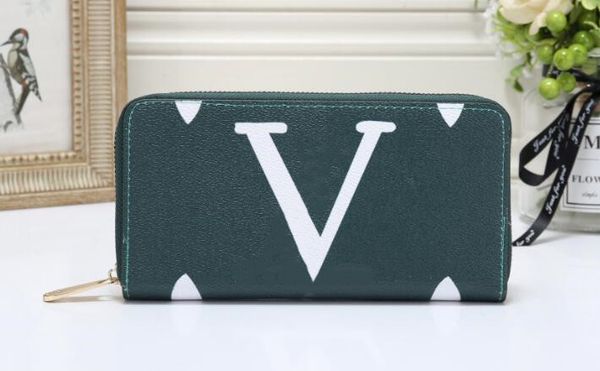 2019 new original designer card holder short wallet fashion original box coin purse women designer wallet classic zipper pocket, Red;black 
2019 new original designer card holder short wallet fashion original box coin purse women designer wallet classic zipper pocket, Red;black