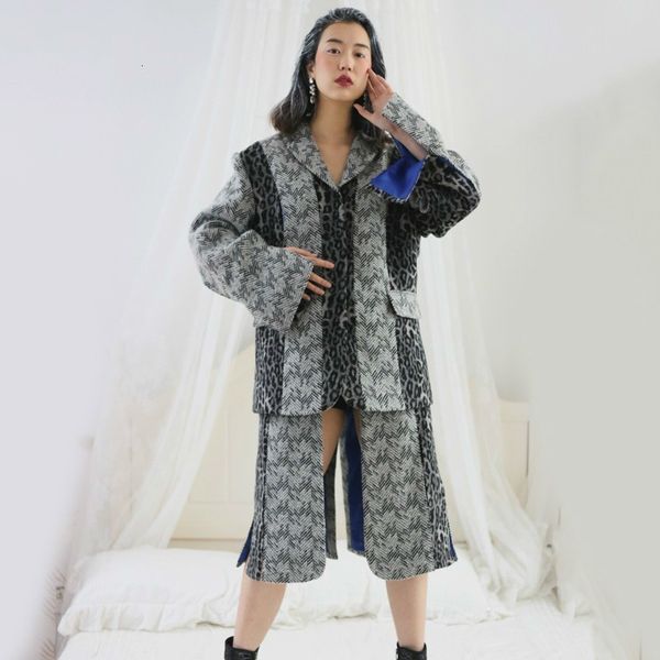 tvvovvin 2019 autumn winter lapel long sleeve leopard printed irregular hem stitch loose woolen coat women parkas fashion d143, Black
tvvovvin 2019 autumn winter lapel long sleeve leopard printed irregular hem stitch loose woolen coat women parkas fashion d143, Black