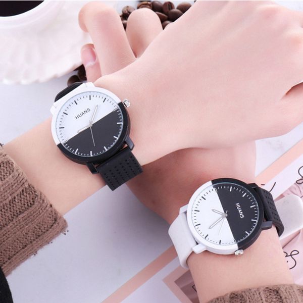2018 relogio watches men women personality circular dial silica gel quartz lovers couple wristwatch fashion reloj montre clock, Slivery;brown
2018 relogio watches men women personality circular dial silica gel quartz lovers couple wristwatch fashion reloj montre clock, Slivery;brown