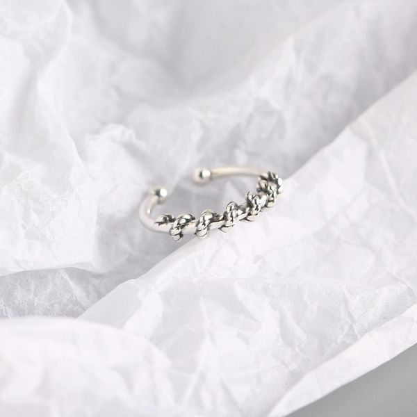 twine line vintage ring 925 sterling silver antique silver ring adjustable personality small ball rins for women fashion jewelry, Golden;silver
twine line vintage ring 925 sterling silver antique silver ring adjustable personality small ball rins for women fashion jewelry, Golden;silver