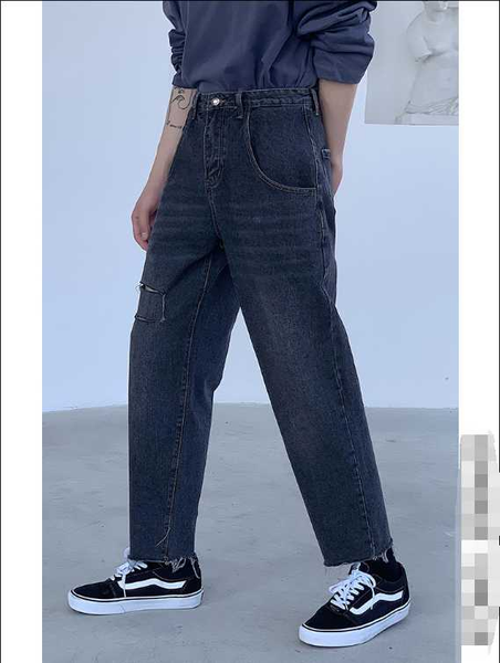 2020 spring and autumn ripped nine-minute jeans men loose slim-fit trousers haren trousers casual beggar, Blue
2020 spring and autumn ripped nine-minute jeans men loose slim-fit trousers haren trousers casual beggar, Blue