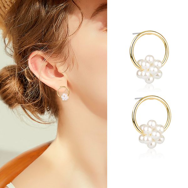 epi 2019 new double layer metal circle pearl crystal square cube small hoop earrings for women girl wedding party gift
epi 2019 new double layer metal circle pearl crystal square cube small hoop earrings for women girl wedding party gift